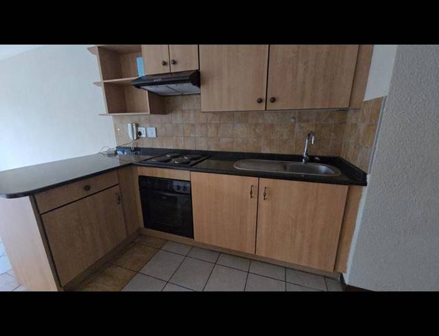 1 BEDROOM APARTMENT FOR SALE IN HATFIELD